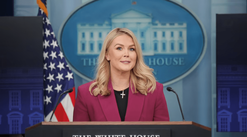 first Trump White House briefing