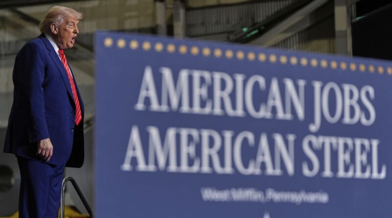 US President Donald Trump at US Steel plant